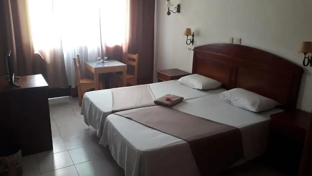 ***  Hotel Central Sal Santa Maria Kap Verde